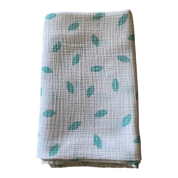 BABY BUNDLE-FOUR SWADDLE BLANKETS - Picture 3 of 5